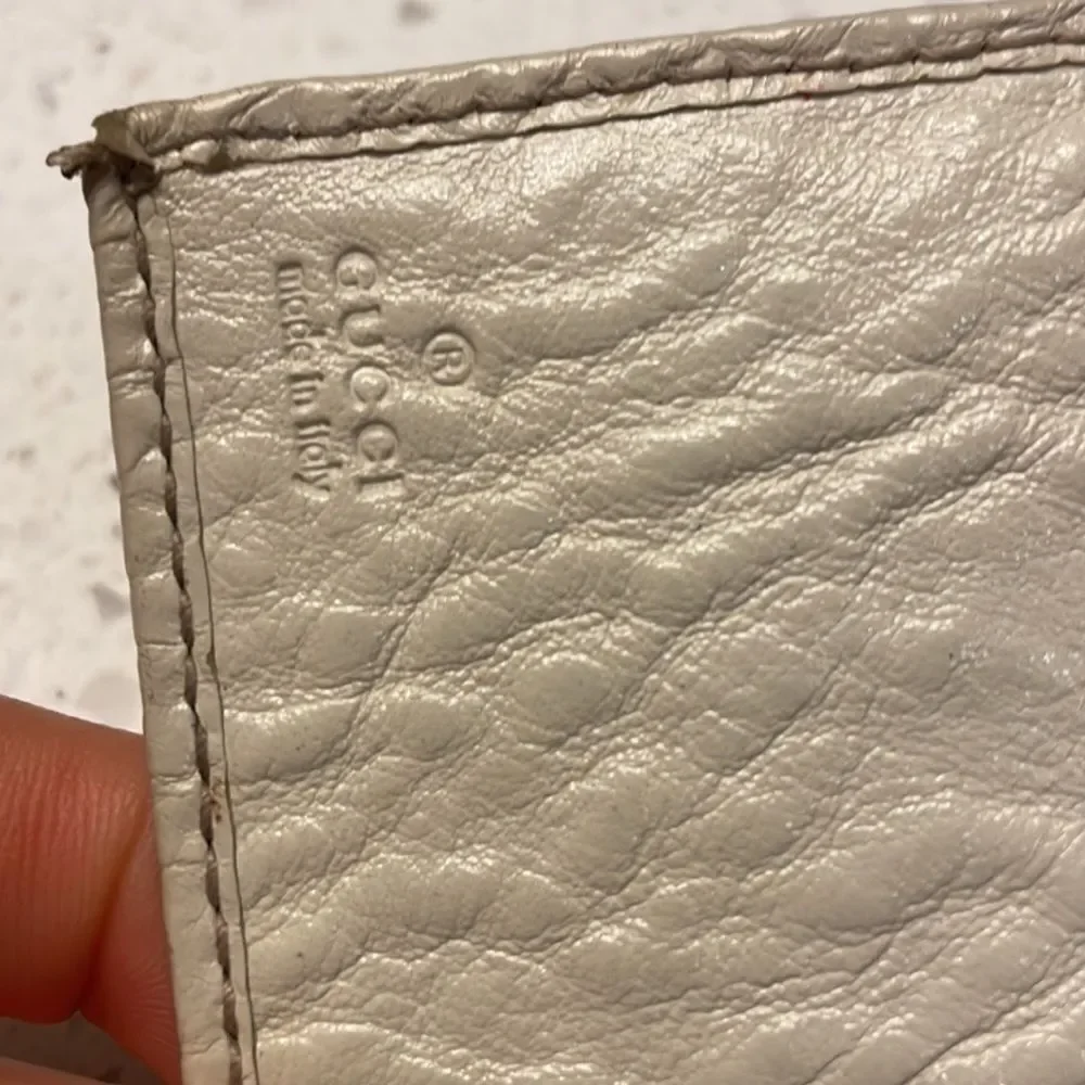 Gucci woman’s canvas and cream leather wallet - Picture 7 of 16